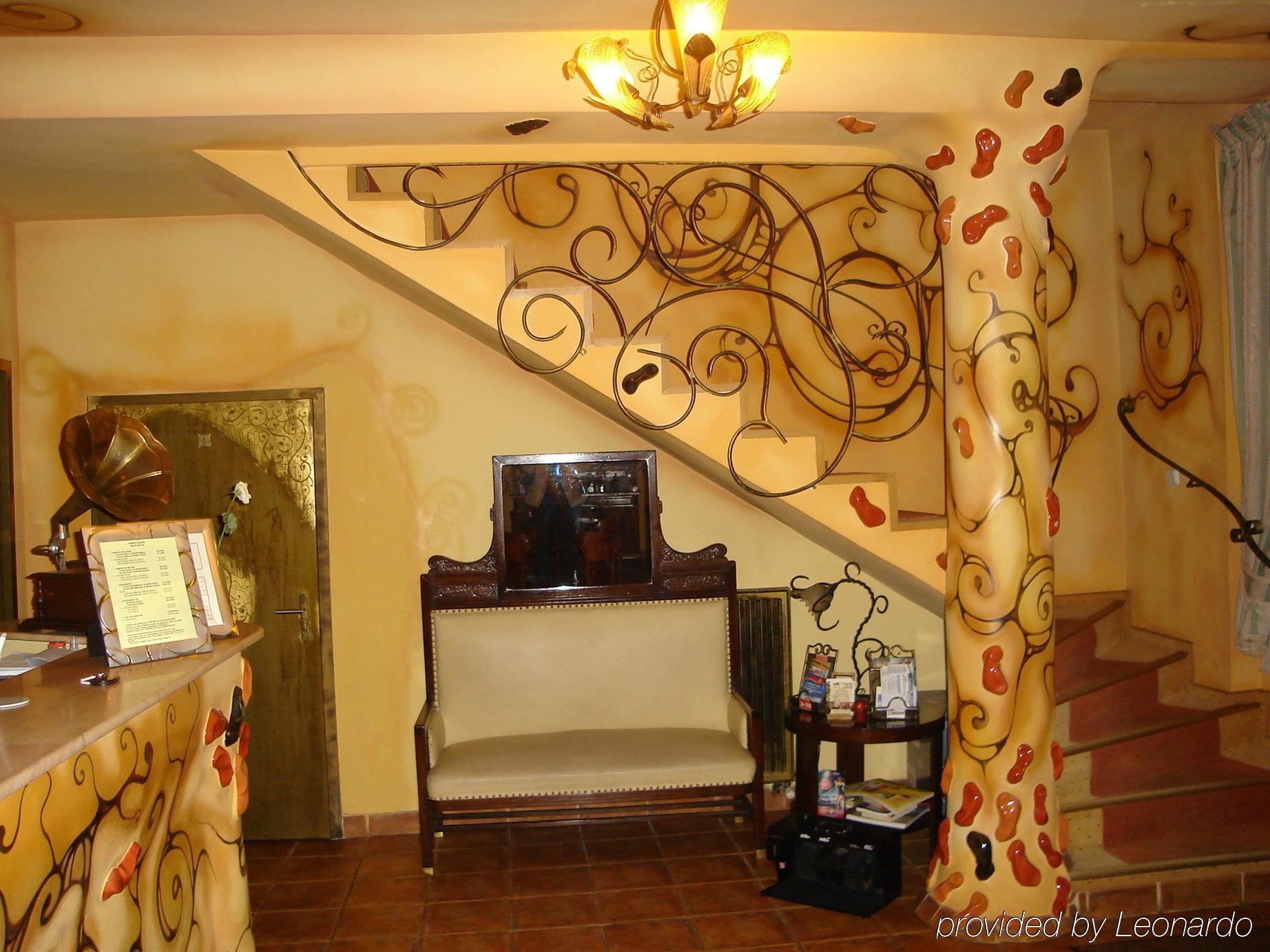 קלוז'-נאפוקה Deja Vu Guesthouse מראה חיצוני תמונה